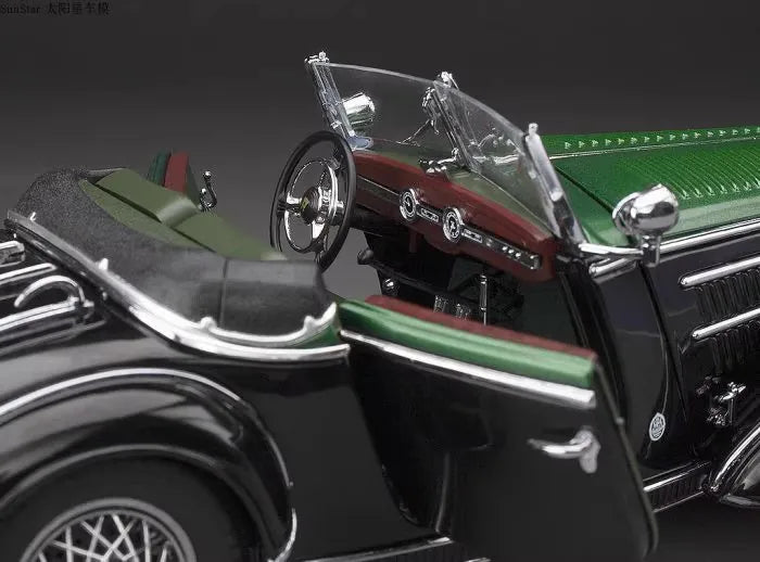 [SunStar] 1:18 Audi 1939 Horch 855 Cabriolet nero modellino di auto Die-Cast