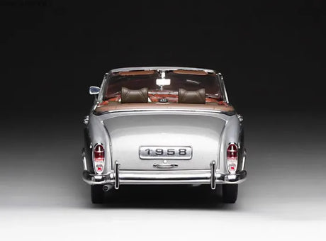 [SunStar] 1:18 Mercedes-Benz 1960 220 SE Cabriolet grijs modelauto Die-Cast