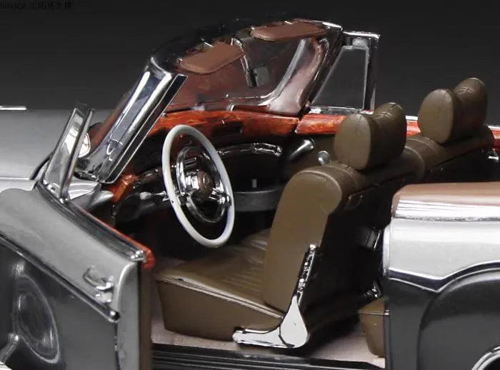 [SunStar] 1:18 Mercedes-Benz 1960 220 SE Cabriolet Gray Model Car Die-Cast