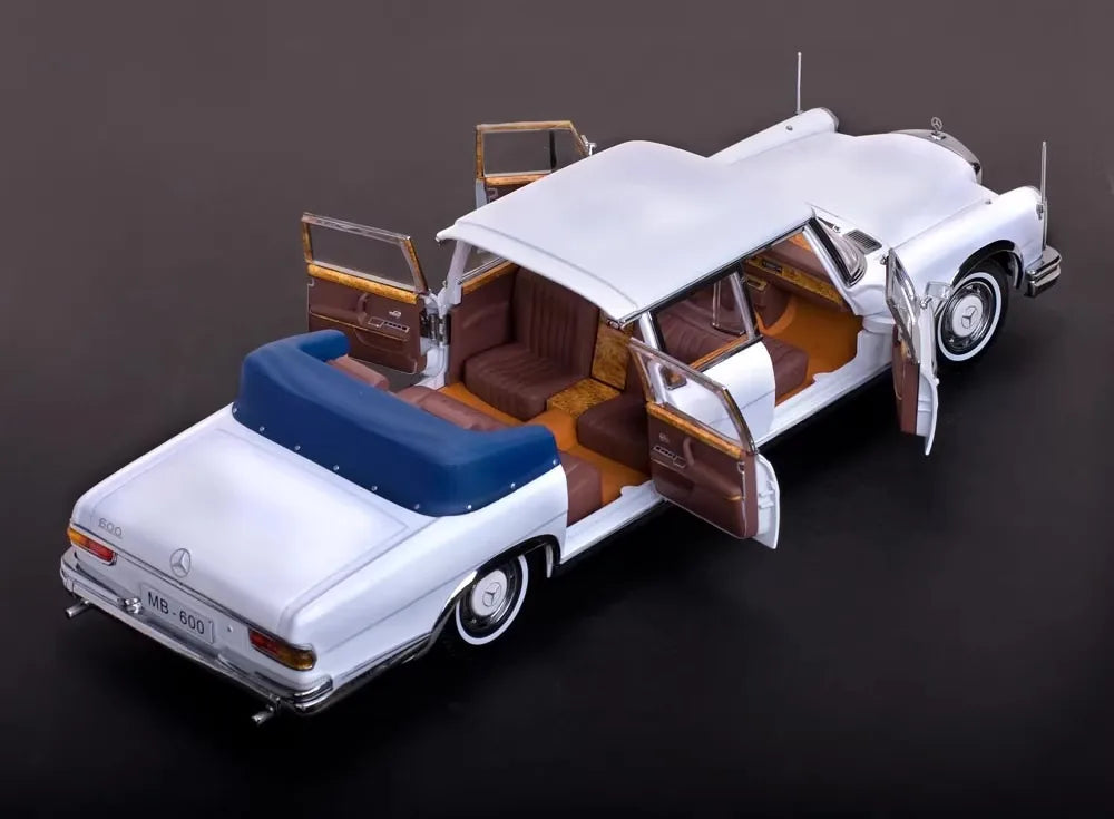 [SunStar] 1:18 Mercedes-Benz 1966 600 Pullman Limousine White Model Car Die-Cast