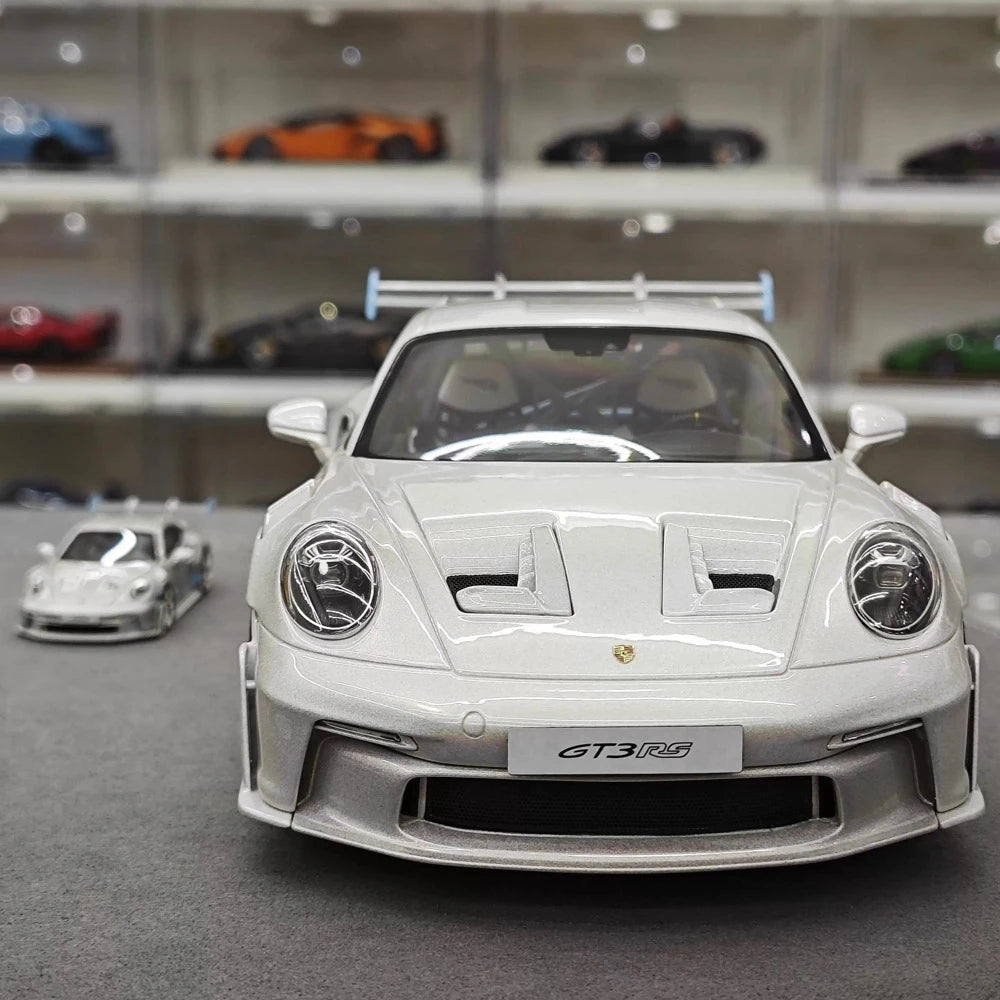 [Timothy Pierre] 1:18 Porsche 2023 911 GT3 RS Sonderwunsch シルバー モデルカー レジン