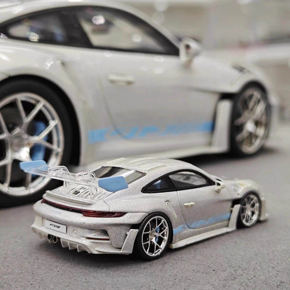 [Timothy Pierre] 1:18 Porsche 2023 911 GT3 RS Sonderwunsch シルバー モデルカー レジン