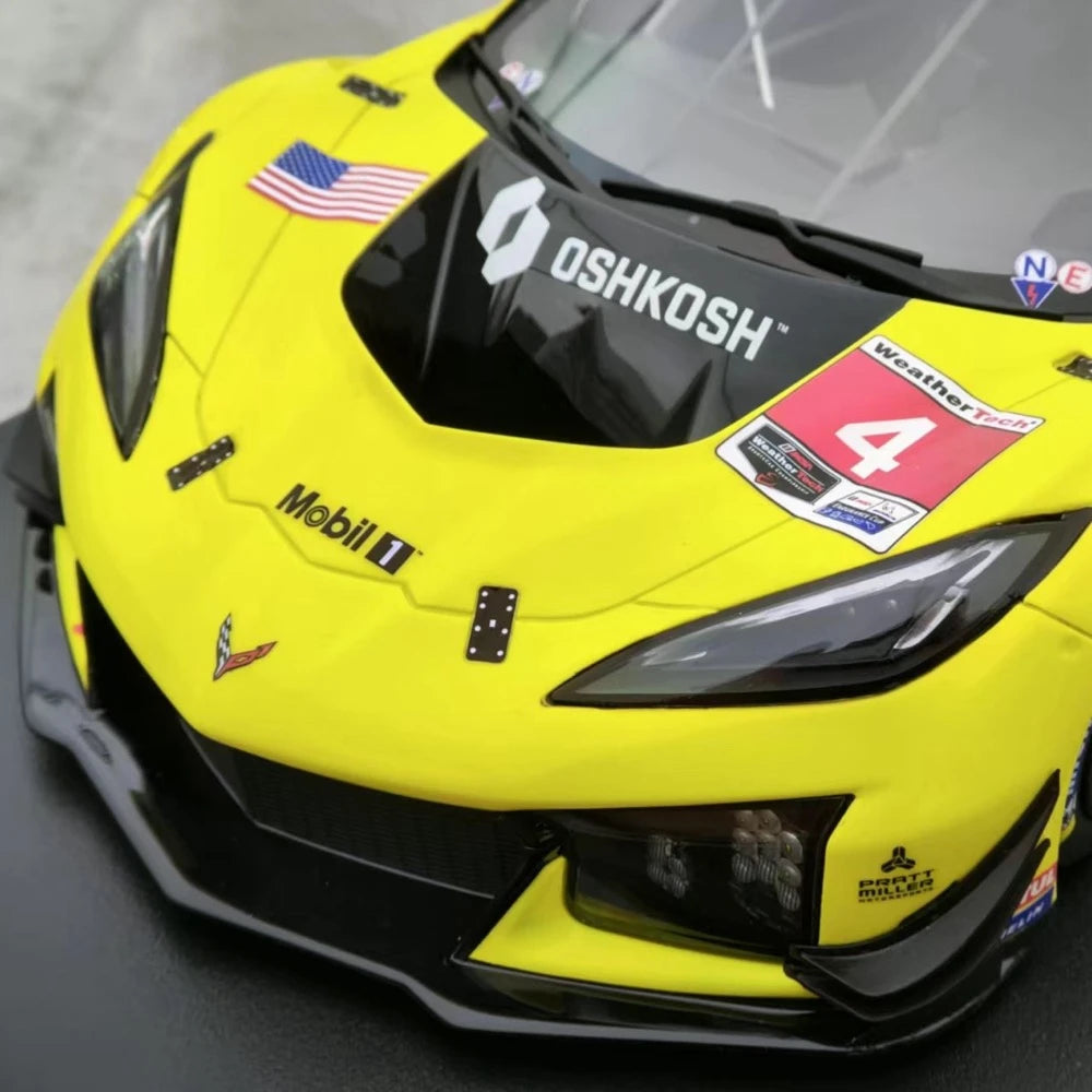 [TopSpeed] 1:18 Chevrolet 2024 Corvette GT3.R #4 Model Car Resin / Closed Body