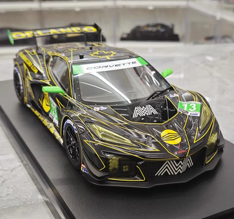 [TopSpeed] 1:18 Chevrolet 2024 Corvette Z06 GT3.R #13 Model Car Resin