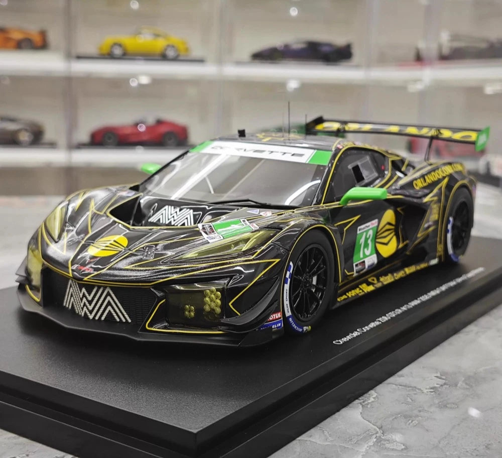 [TopSpeed] 1:18 Chevrolet 2024 Corvette Z06 GT3.R #13 modellbil harts
