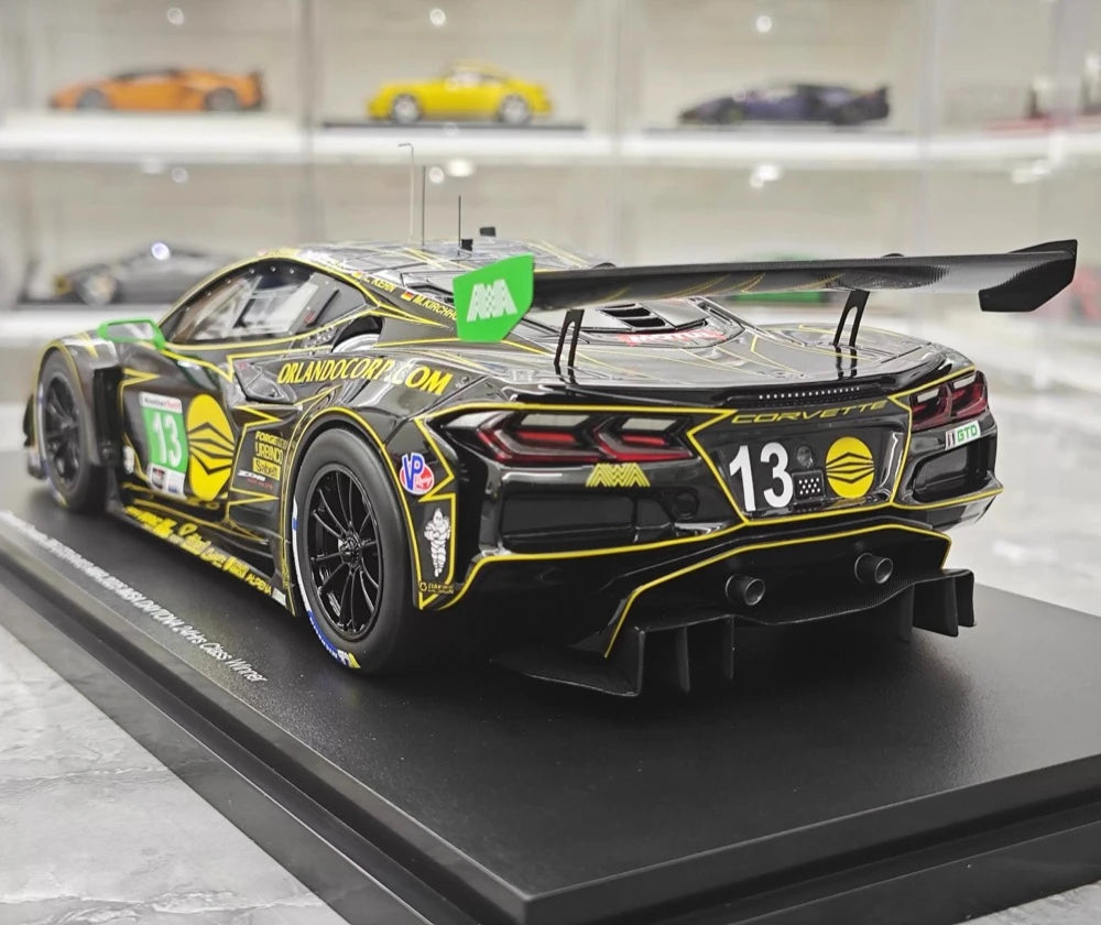 [TopSpeed] 1:18 Chevrolet 2024 Corvette Z06 GT3.R #13 modellbil harts