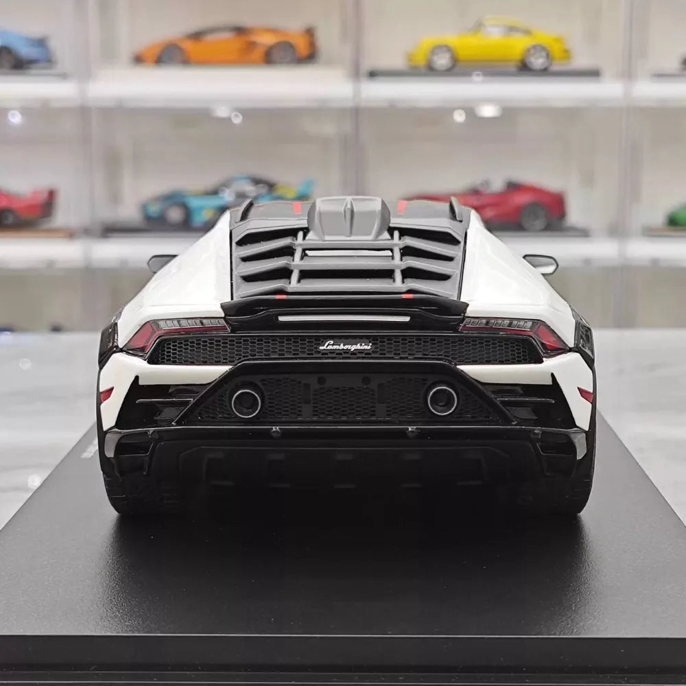 [Top Speed] 1:18 Lamborghini 2021 Huracan STO White Model Car Resin