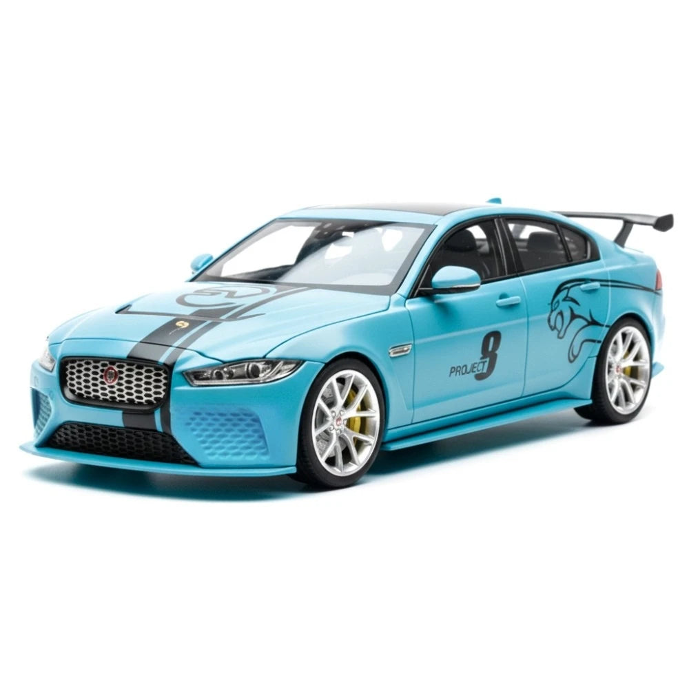 [TOY] 1:18 Jaguar 2017 XE SV Project 8 Model Car Die-Cast