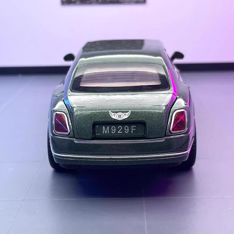 [TOY] 1:24 Bentley 2017 Mulsanne Grand Limousine Model Car Die-Cast