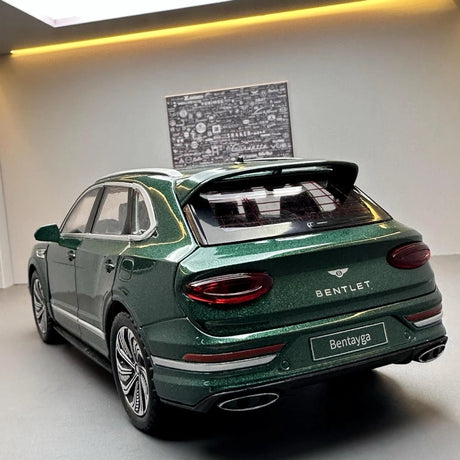 [TOY] 1:24 Bentley 2021 Bentayga pienoismalli Die-Cast