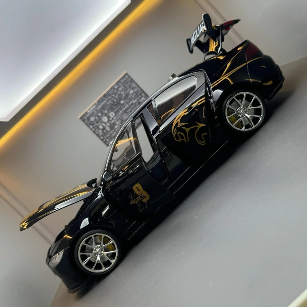 [TOY] 1:24 Jaguar 2017 XE SV Project 8 Black Model Car Die-Cast