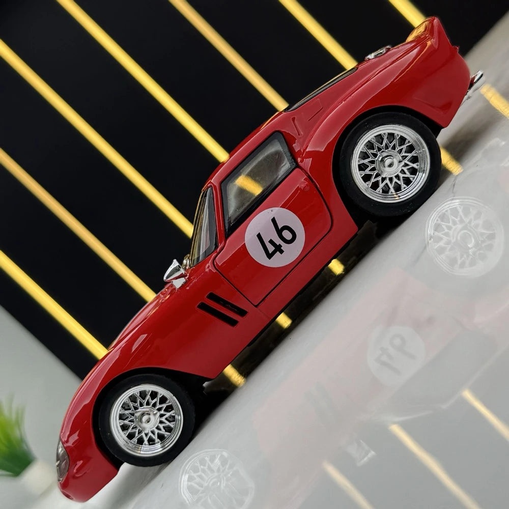 [TOY] 1:24 Ferrari 1962 250 GTO Red Model Car Die-Cast