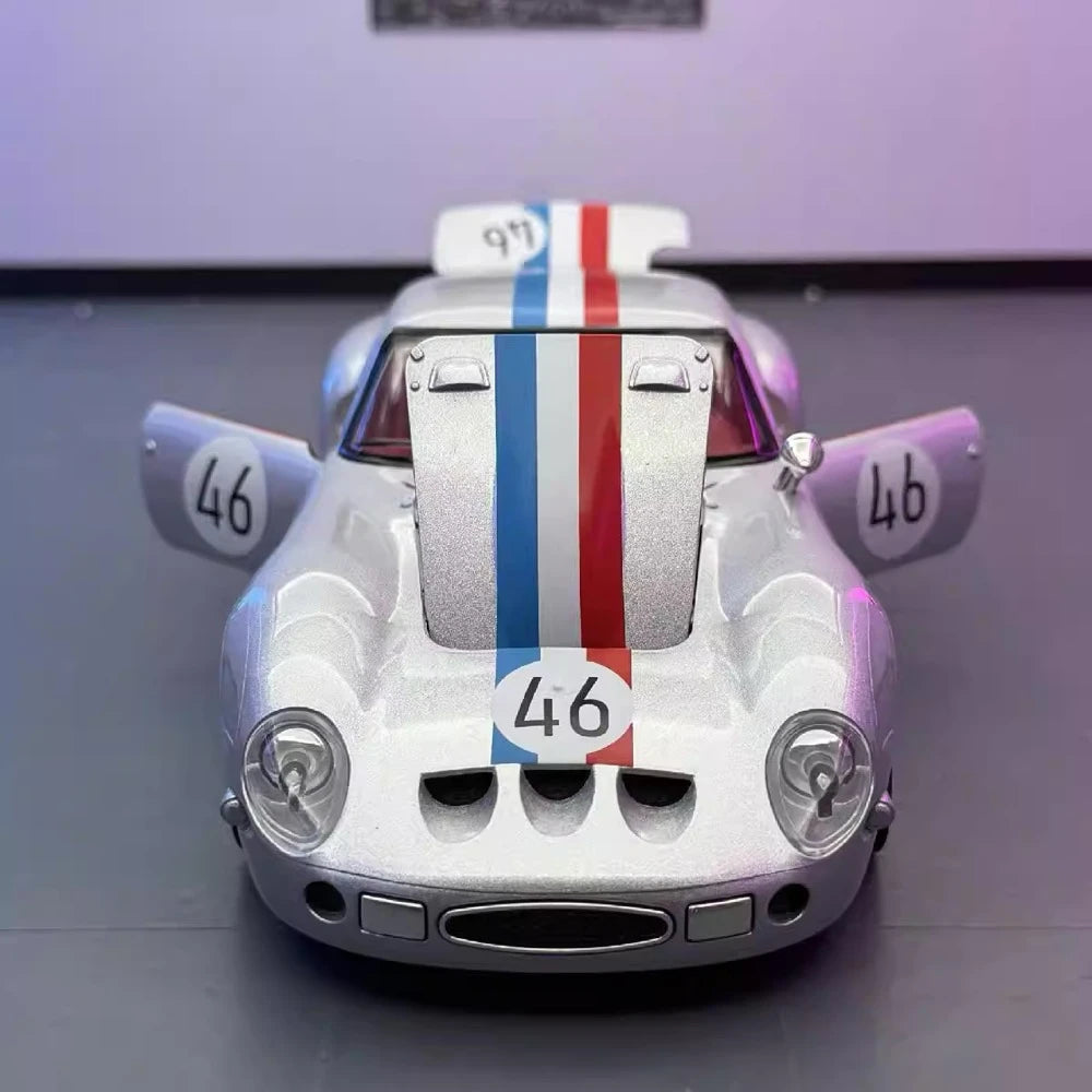 [TOY] 1:24 Ferrari 1962 250 GTO hopea pienoismalli Die-Cast