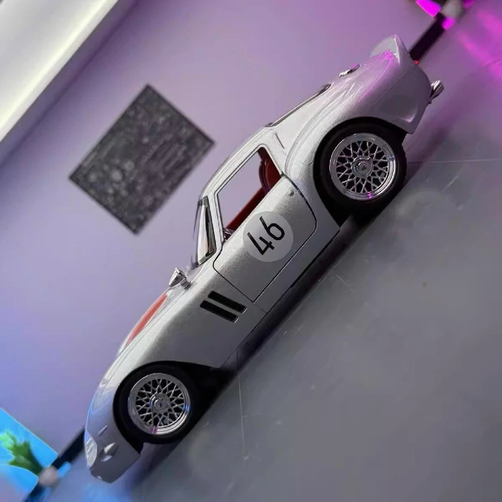 [TOY] 1:24 Ferrari 1962 250 GTO hopea pienoismalli Die-Cast