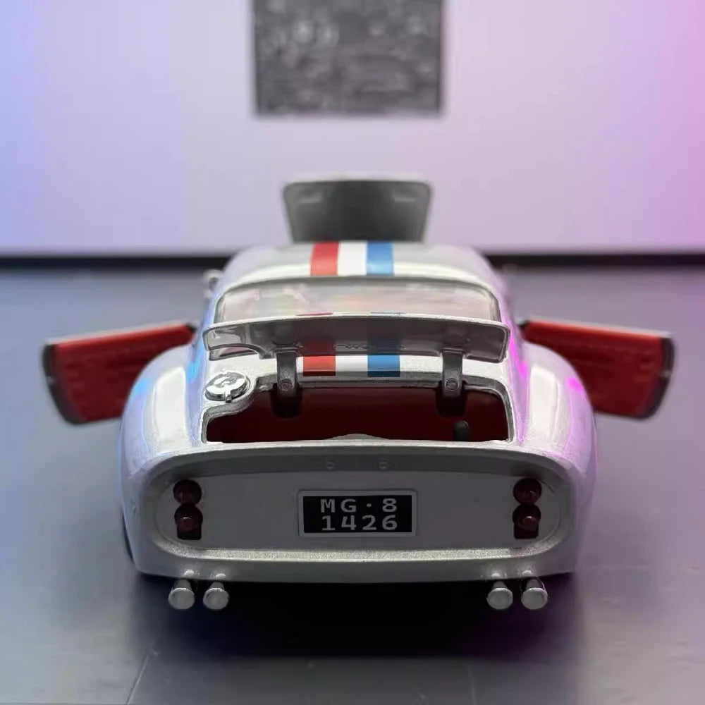 [TOY] 1:24 Ferrari 1962 250 GTO Silver Model Car Die-Cast