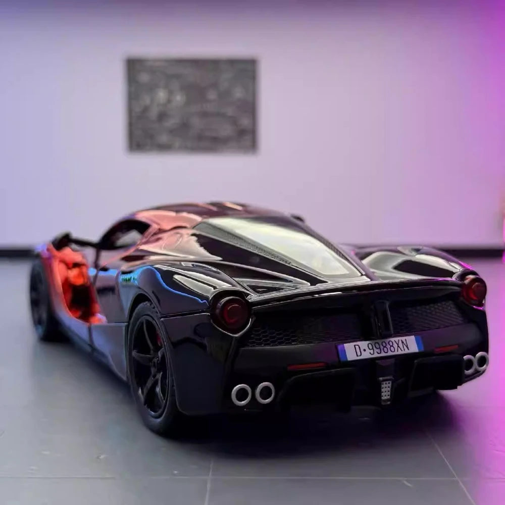 [TOY] 1:24 Ferrari 2016 LaFerrari Electroplated rosso modellino di auto Die-Cast