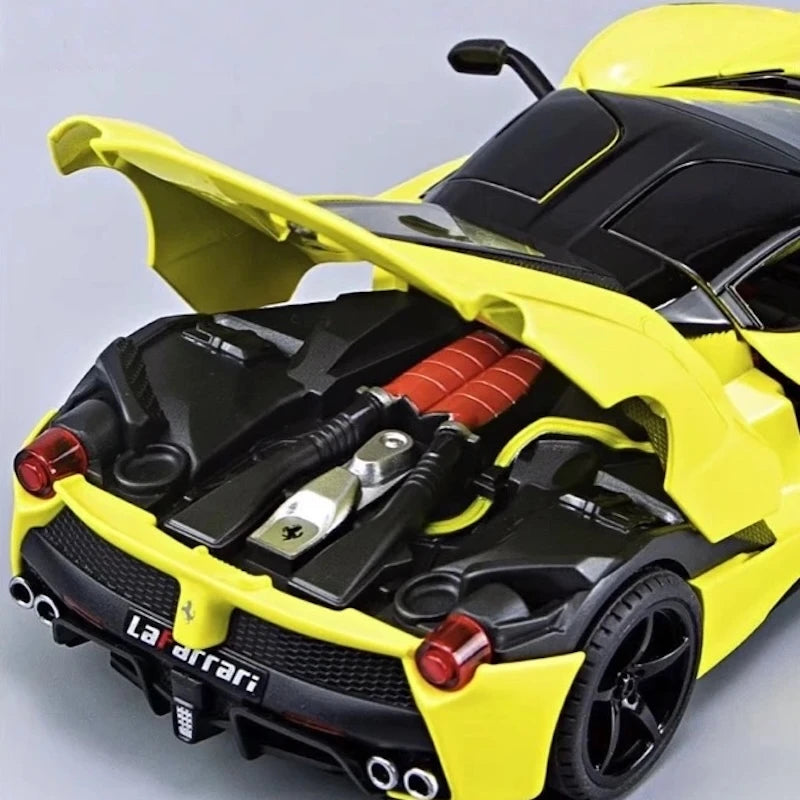 [TOY] 1:24 Ferrari 2016 LaFerrari Yellow Model Car Die-Cast