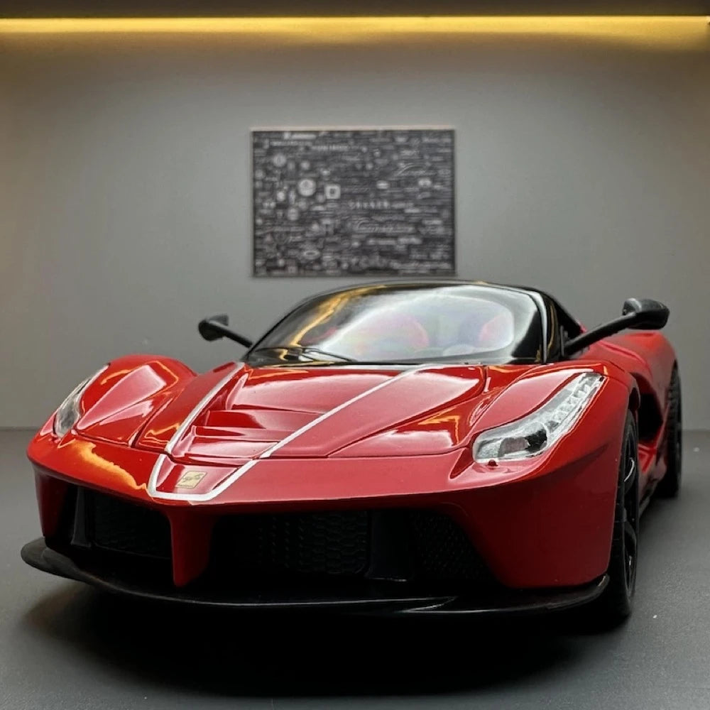 [TOY] 1:24 Ferrari 2016 LaFerrari Aperta Red Model Car Die-Cast
