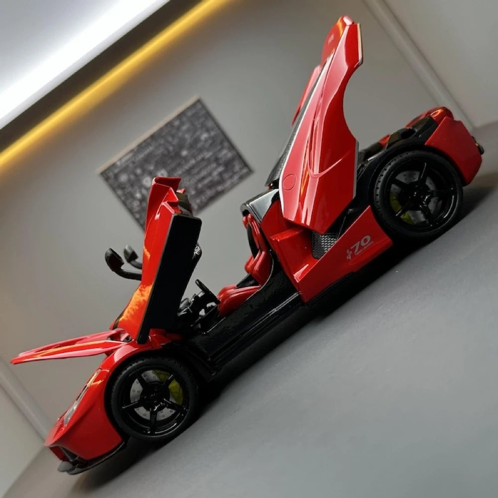 [TOY] 1:24 Ferrari 2016 LaFerrari Aperta レッド モデルカー Die-Cast