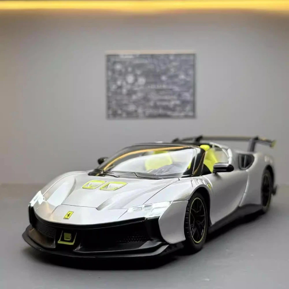 [TOY] 1:24 Ferrari 2023 SF90 XX Stradale Silver Model Car Die-Cast
