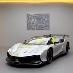 [TOY] 1:24 Ferrari 2023 SF90 XX Stradale Silver Model Car Die-Cast