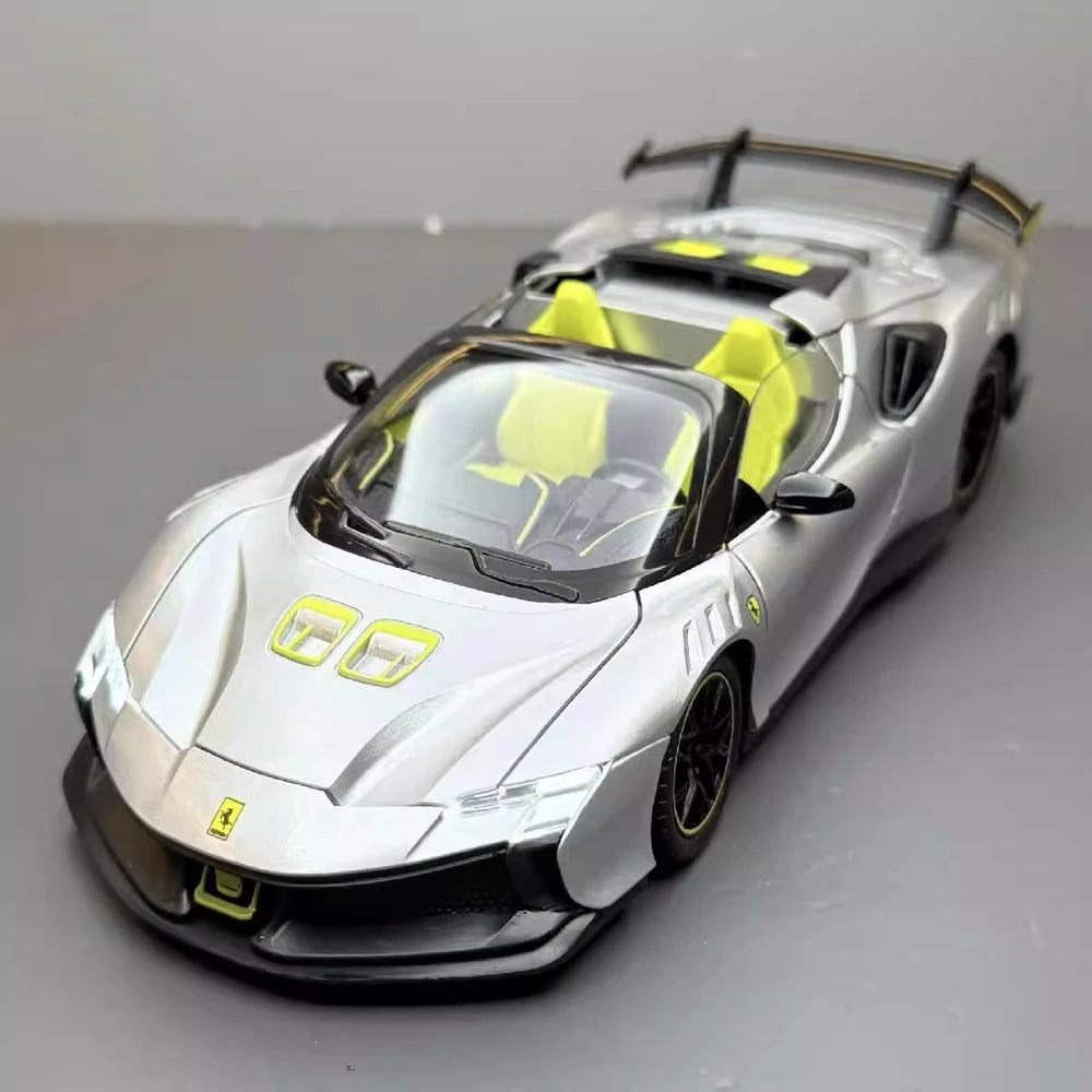 [TOY] 1:24 Ferrari 2023 SF90 XX Stradale Silver Model Car Die-Cast