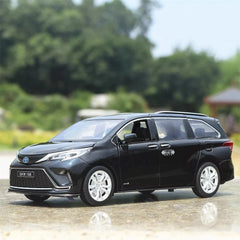 [TOY] 1:24 Toyota 2020 Sienna XL40 Black Model Car Die-Cast