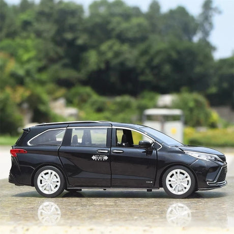 [TOY] 1:24 Toyota 2020 Sienna XL40 nero modellino di auto Die-Cast