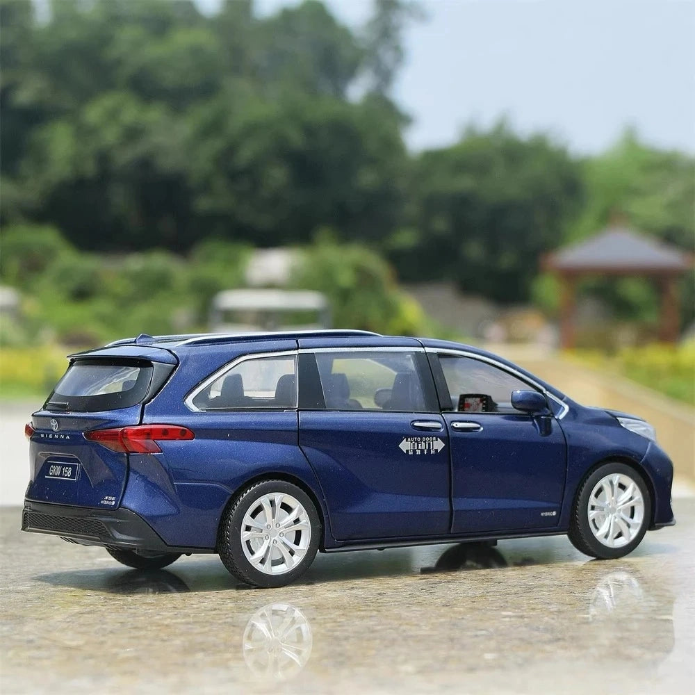 [TOY] 1:24 Toyota 2020 Sienna XL40 Blue Model Car Die-Cast