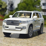 [TOY] 1:24 Toyota 2021 Land Cruiser 5700 wit modelauto Die-Cast