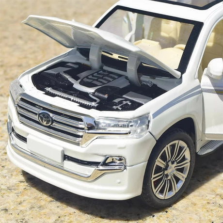 [TOY] 1:24 Toyota 2021 Land Cruiser 5700 bianco modellino di auto Die-Cast