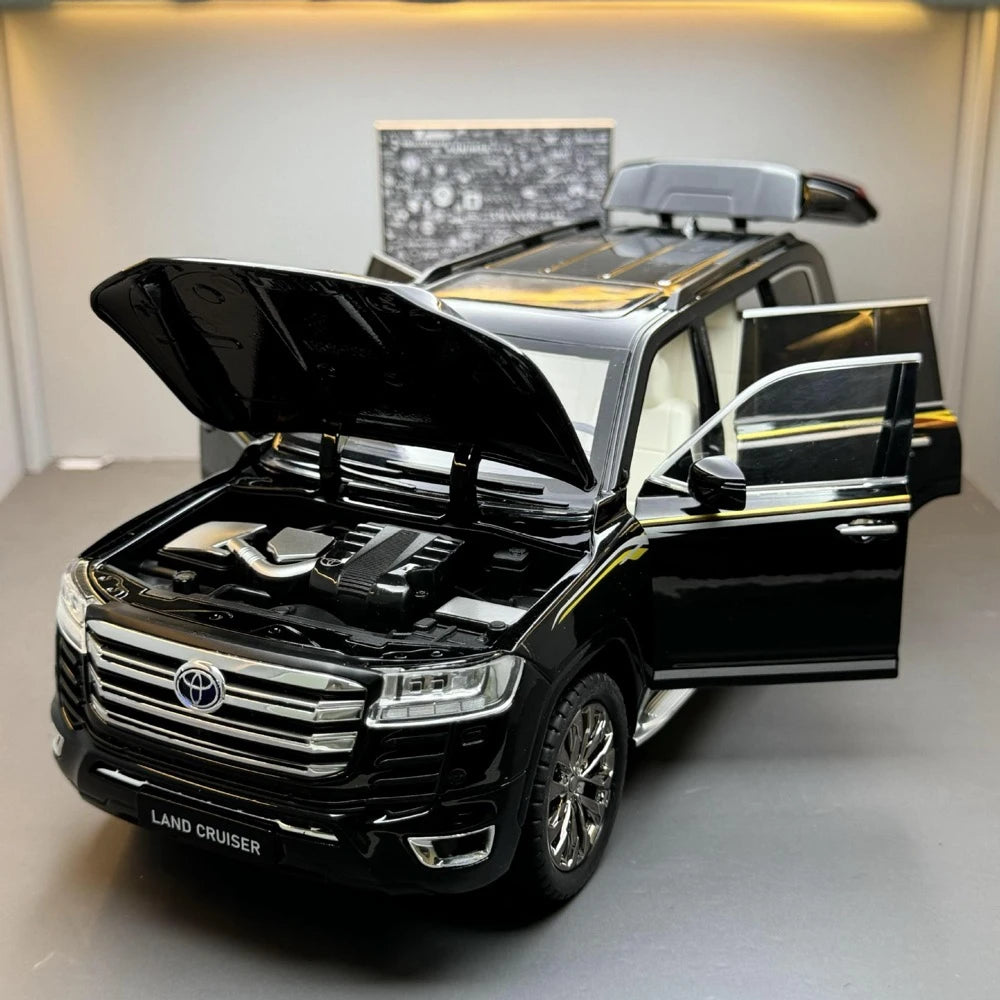 [TOY] 1:24 Toyota 2021 Land Cruiser LC300 Black Model Car Die-Cast