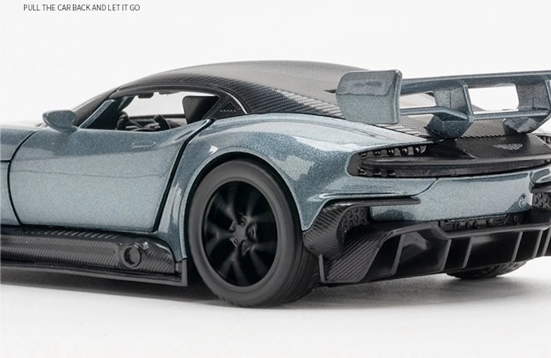 [TOY] 1:32 Aston Martin 2015 Vulcan Model Car Die-Cast