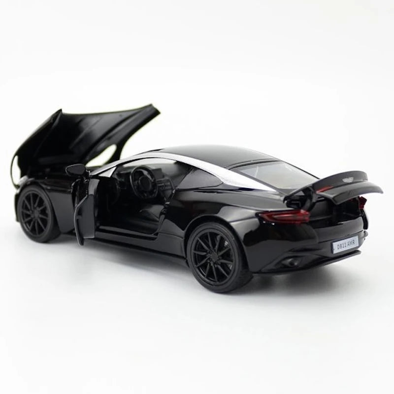 [TOY] 1:32 Aston Martin 2021 DB11 AMR Model Car Die-Cast