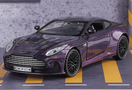 Aston Martin 2024 DB12 1:32 – Modelo de Exhibición de Fundición a Presión