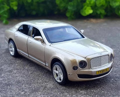 [TOY] 1:32 Bentley 2014 Mulsanne Gold Model Car Die-Cast