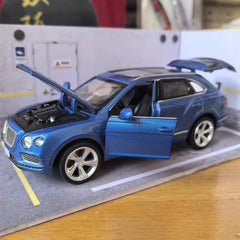 [TOY] 1:32 Bentley 2016 Bentayga Model Car Die-Cast