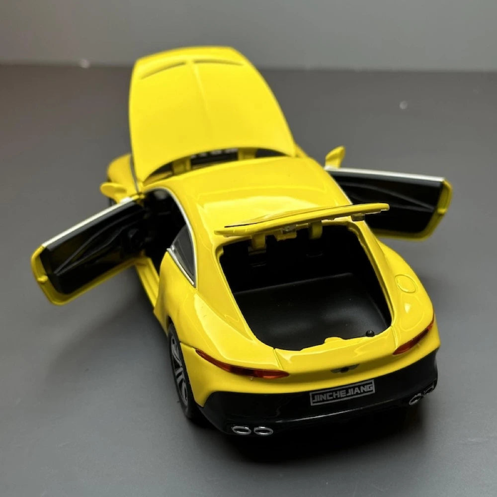 [TOY] 1:32 Bentley 2023 Mulliner Batur Yellow Model Car Die-Cast