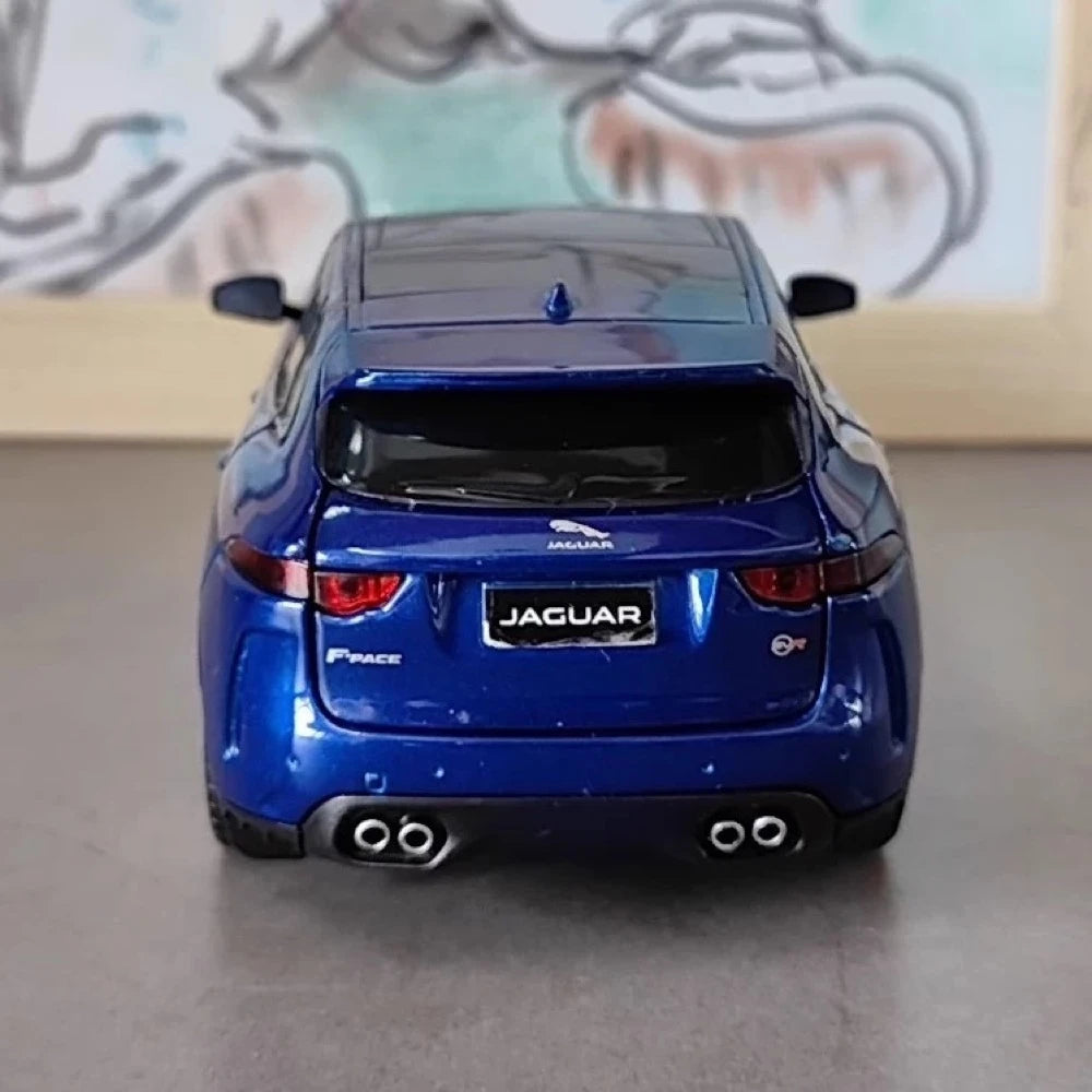[TOY] 1:32 Jaguar 2017 F-PACE Blue Model Car Die-Cast