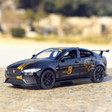 [TOY] 1:32 Jaguar 2017 XE SV Project 8 svart modellbil Die-Cast