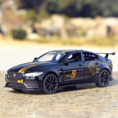 [TOY] 1:32 Jaguar 2017 XE SV Project 8 Black Model Car Die-Cast