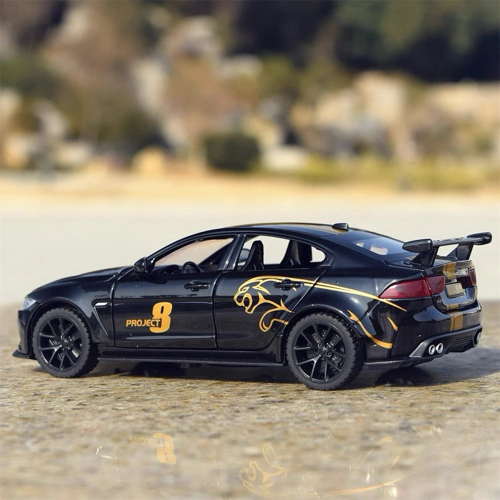 [TOY] 1:32 Jaguar 2017 XE SV Project 8 Black Model Car Die-Cast