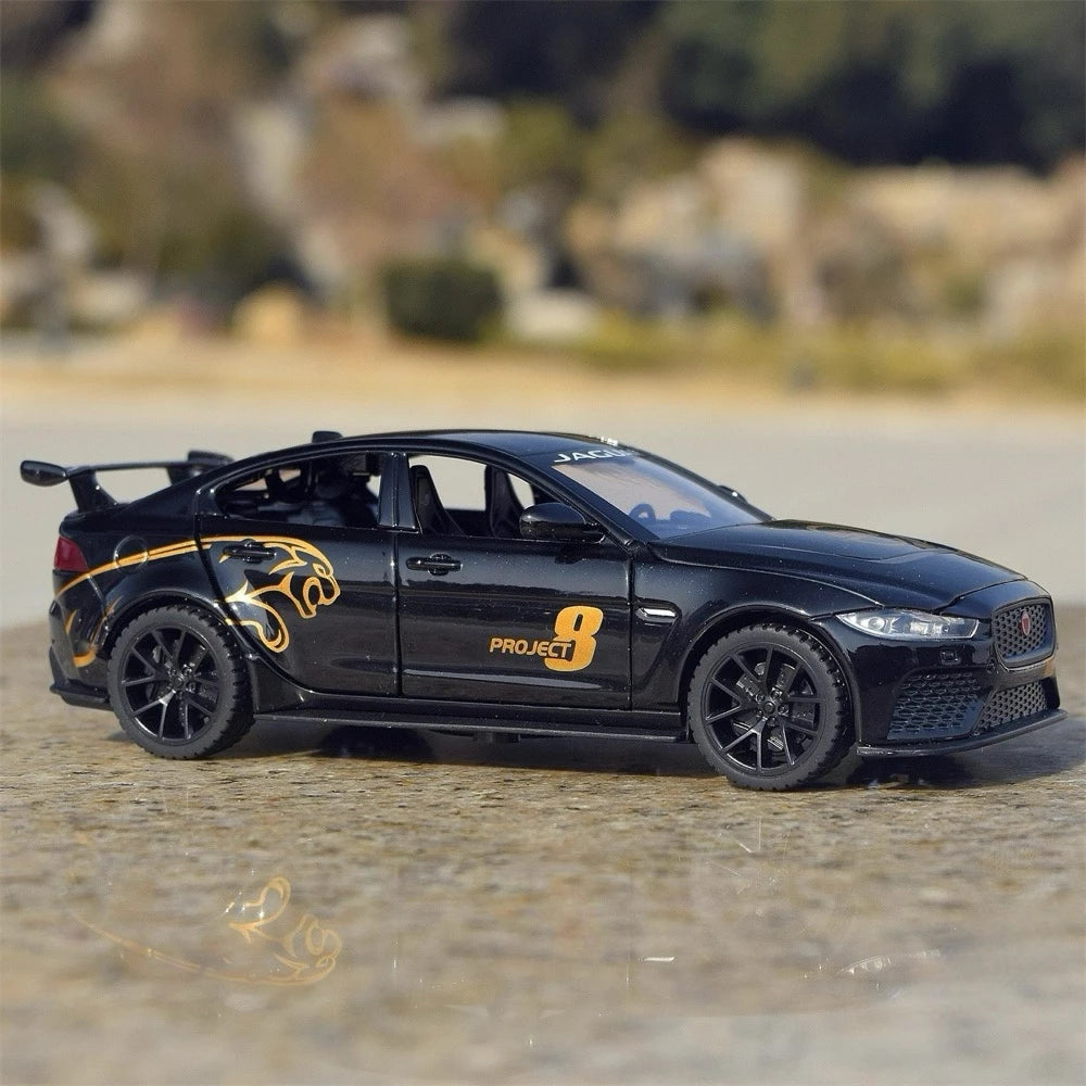 [TOY] 1:32 Jaguar 2017 XE SV Project 8 Black Model Car Die-Cast