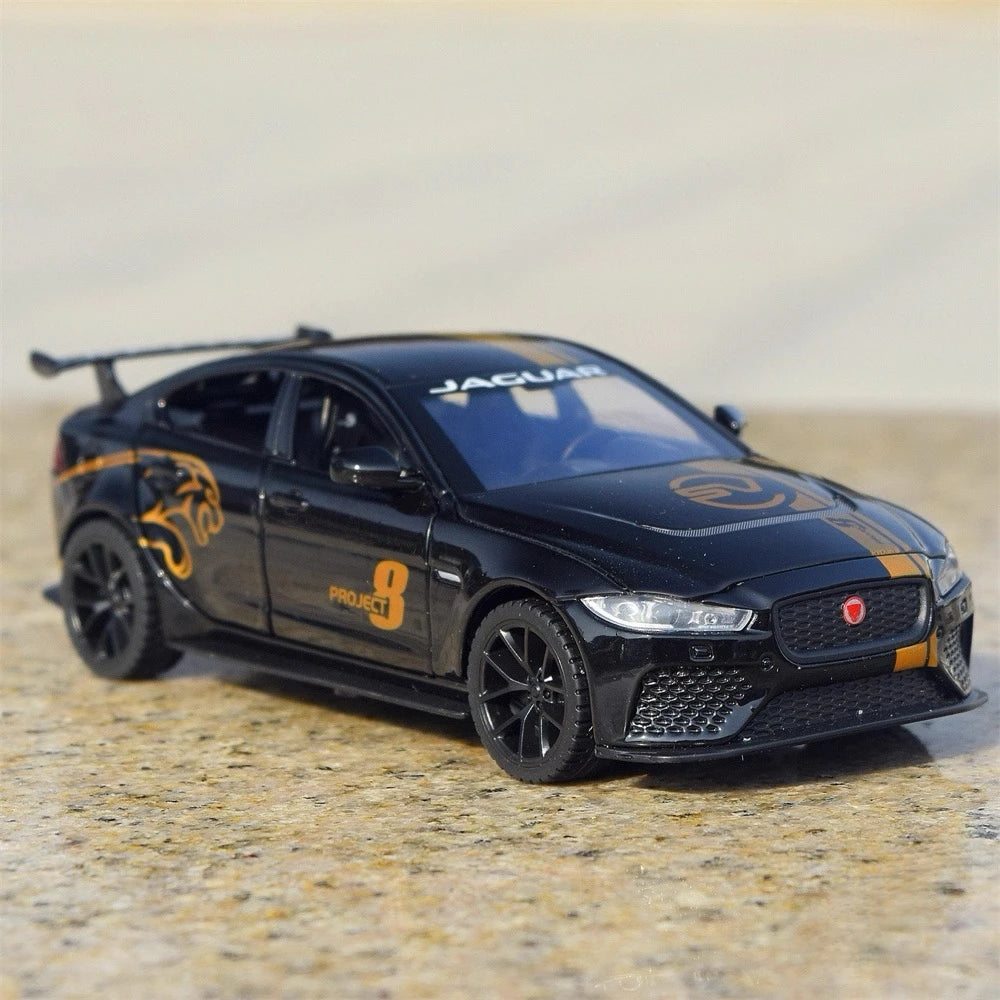 [TOY] 1:32 Jaguar 2017 XE SV Project 8 Black Model Car Die-Cast