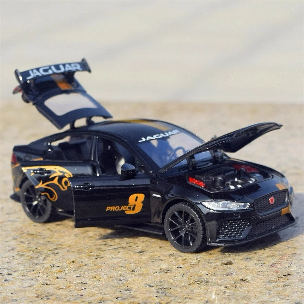[TOY] 1:32 Jaguar 2017 XE SV Project 8 Black Model Car Die-Cast