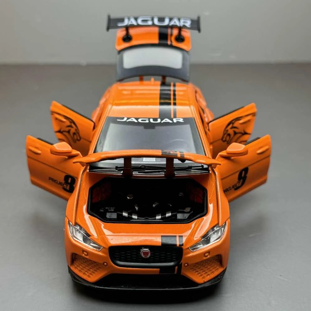 [TOY] 1:32 Jaguar 2017 XE SV Project 8 Orange Model Car Die-Cast