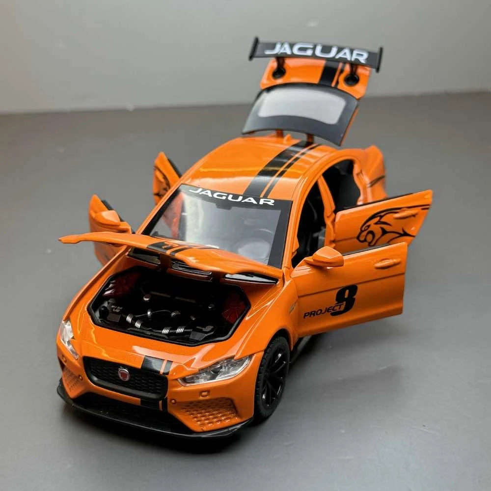 [TOY] 1:32 Jaguar 2017 XE SV Project 8 Orange Model Car Die-Cast