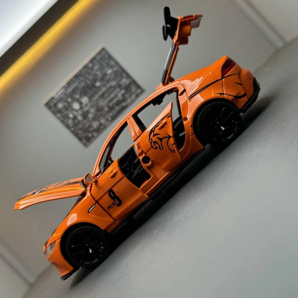 [TOY] 1:32 Jaguar 2017 XE SV Project 8 Orange Model Car Die-Cast