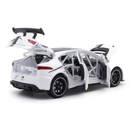 [TOY] 1:32 Jaguar 2018 I-Pace eTrophy vit modellbil Die-Cast