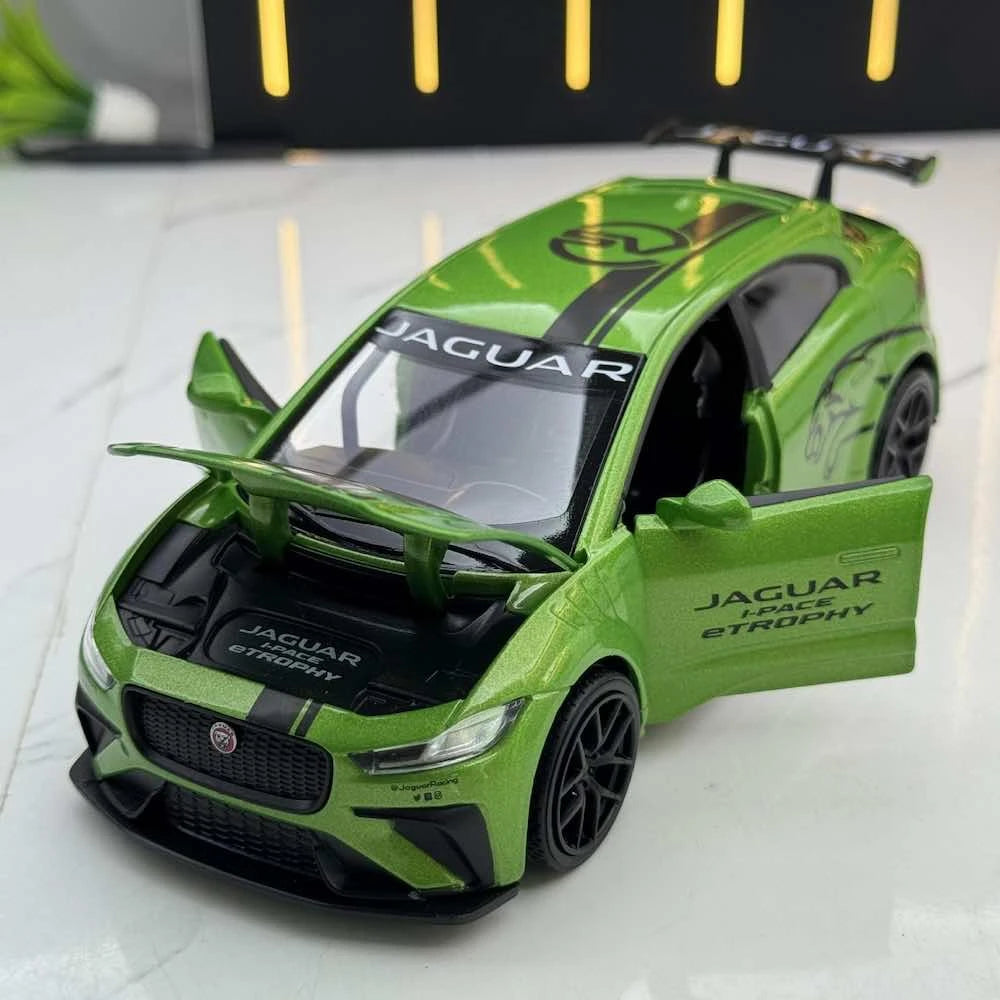 [TOY] 1:32 Jaguar 2018 I-Pace eTrophy Green Model Car Die-Cast